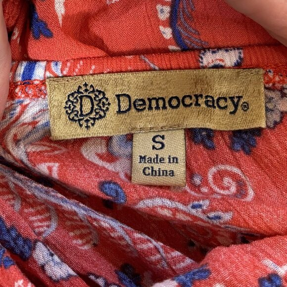 Democracy Women's Floral Boho Peasant Top Bell Sleeves Ruffle Hem Small Red/Blue - Picture 6 of 10